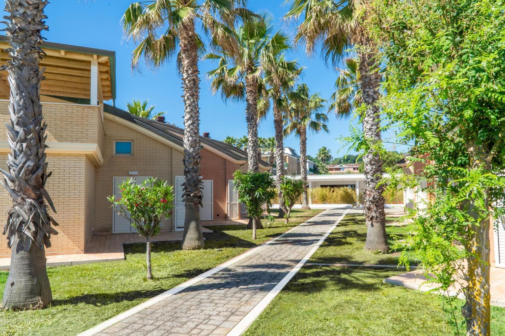 Holiday Family Village Порто-Сант'Эльпидио Экстерьер фото